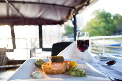 Melbourne: Spirit Of Melbourne Yarra River Lunch Cruise - Meeting Point: How to Find the Boat and Start Relaxed