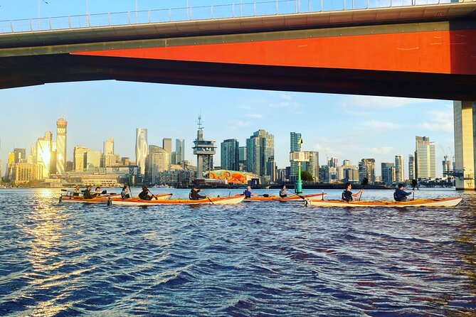 Melbourne Sunset Kayaking Experience with Dinner - Crown Casino and the Fireball Display from the Water