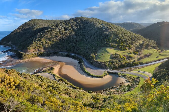 Melbourne to Adelaide 3 Day Tour via Great Ocean Road & Grampians - Halls Gap and The Pinnacle: a small-town base before the Grampians hike