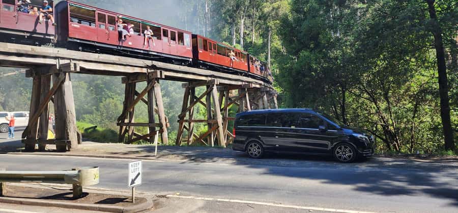 Melbourne to Puffing Billy and Yarra Valley Private Tour - Entering The Dandenong Ranges From Melbourne