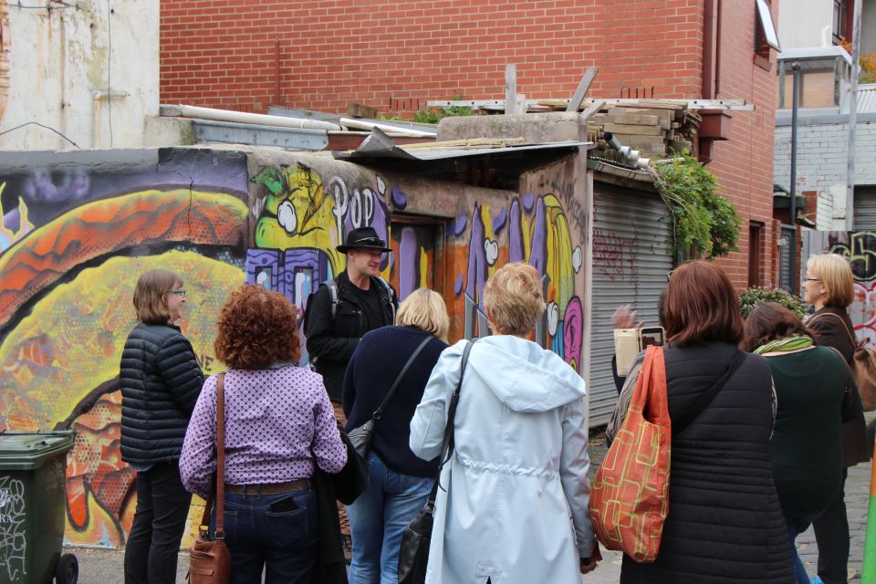 Melbourne: True Crime Walking Tour of Fitzroy - The free booklet: photos, maps, and documents you can keep