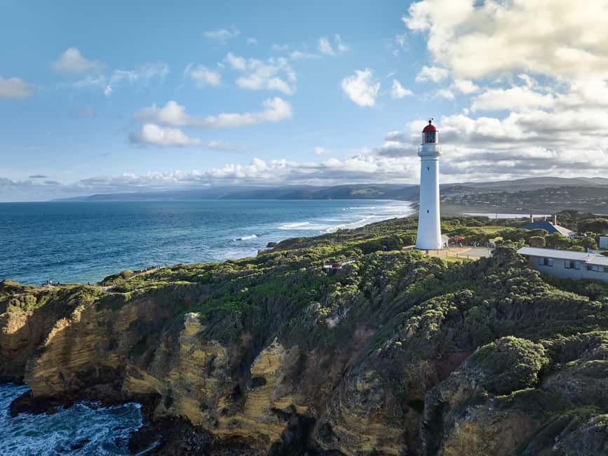 Melbourne: Ultimate Great Ocean Road Morning Escape Day Tour - Price, Pace, and the Language Mix at $76