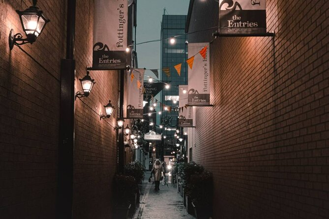 Melbourne Vampire Quest: Self-Guided Gothic Adventure - A Vampire Mission Through Melbourne After Dark