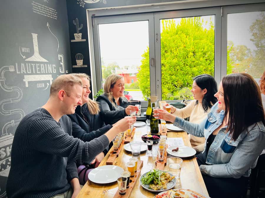 Melbourne: Yarra Valley Wine Tour + Lunch & Gin/Beer Option - Leaving Melbourne: The Adult-Day Vibe and the First Big Timing Win