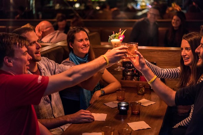 Melbourne's Living Laneway Scene: Local Bars and Their Stories - Small-group attention: why it’s better than wandering