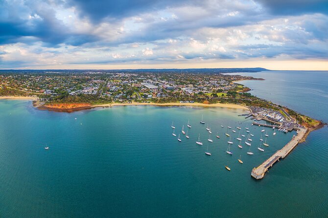 Mornington Peninsula Winery Bus Tour including lunch with a glass of wine - Stop 4: Dromana Estate for a relaxed finale (with admission free)