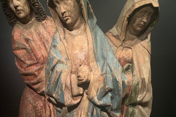 National Gallery of Victoria (NGV) guided tour - Meeting Up at 200 St Kilda Rd: Smooth Start, Small Group