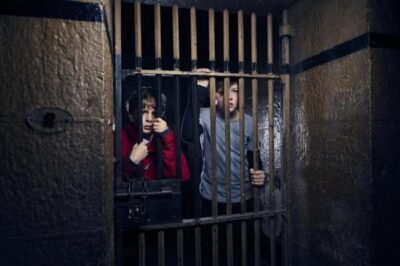 Old Melbourne Gaol Entry Ticket + Souvenir - Cells, Artifacts, and the Eerie Atmosphere You Can Feel