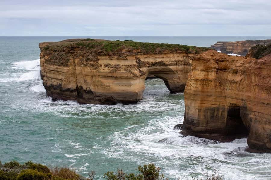 Premium Great Ocean Road Reverse Tour 13Pax Max Hotel PickUP - Apollo Bay return drive: viewpoints plus more Otways context