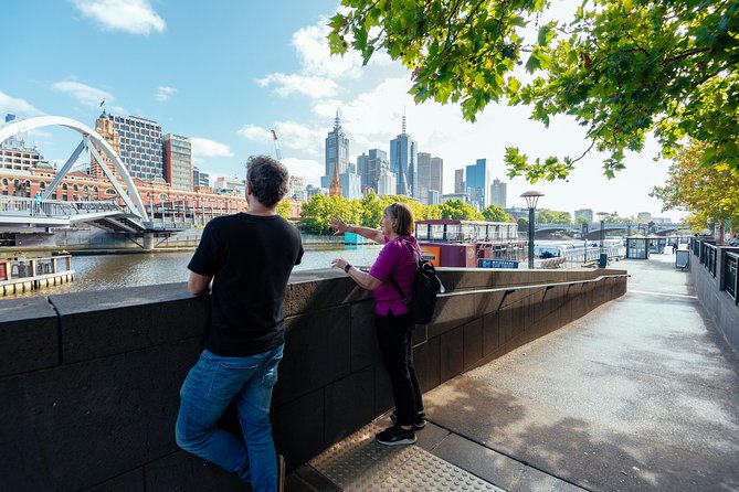 Private City Kickstart Tour: Melbourne - Laneways in 30 minutes: Hosier Lane and AC/DC Lane