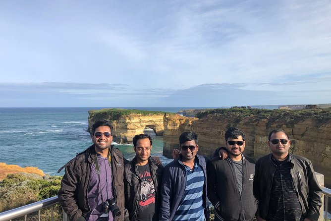 Private Great Ocean Road Local Experience - Lorne Beach: finding the best surfer viewpoints (and time to stroll)