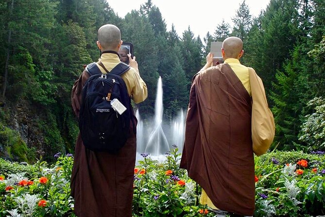 Private Tour Countryside Drive to Butchart Gardens & Victoria - Inner Harbour orientation: a fast start with real payoff