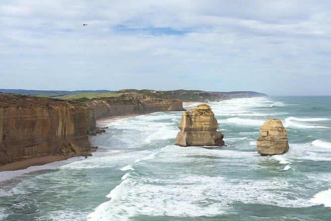 [PRIVATE TOUR] Express Great Ocean Road | Day Trip - Stop 2: Loch Ard Gorge walk for caves and a calm beach