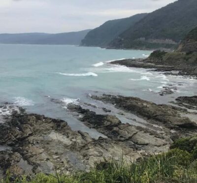 Private Tour: Great Ocean Road - Twelve Apostles - Anglesea to Aireys Inlet: Memorial Arch and Teddy’s Lookout for story + views