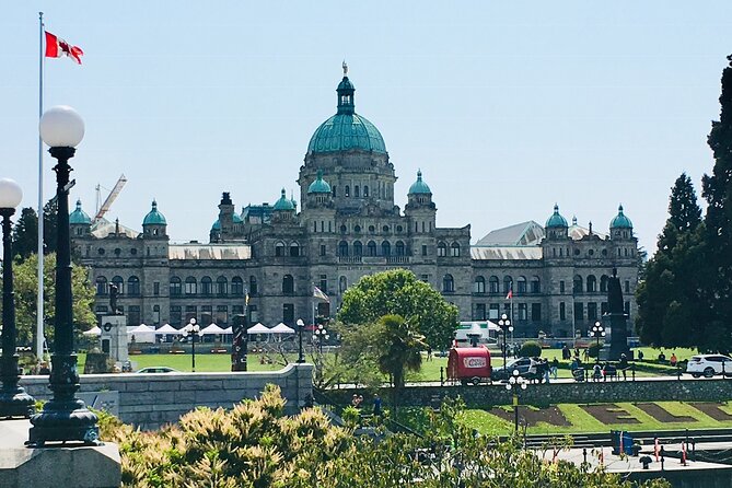 Private Tour of Gorgeous Victoria and to Butchart Gardens! (4 hr) - Price and value: what $467.68 per group really means