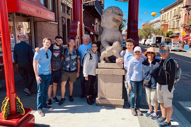 Private | Victoria City Highlights Walking Tour - Inner Harbour and the BC Legislature: the harbor meets power and policy