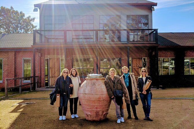 Private Yarra Valley Wine Tour With Lunch - What makes this Yarra Valley day feel private (not chaotic)