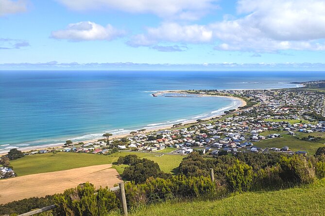 Self-Guided Audio Driving Tour of the Great Ocean Road, Australia - Stop-by-stop: Cape Otway to Bells Beach and the surf towns