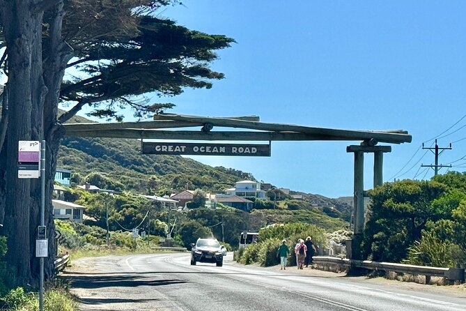 Small group Great Ocean Road Reverse & Wildlife spotting - Kennett River at 14:55: wildlife spotting with a coffee break