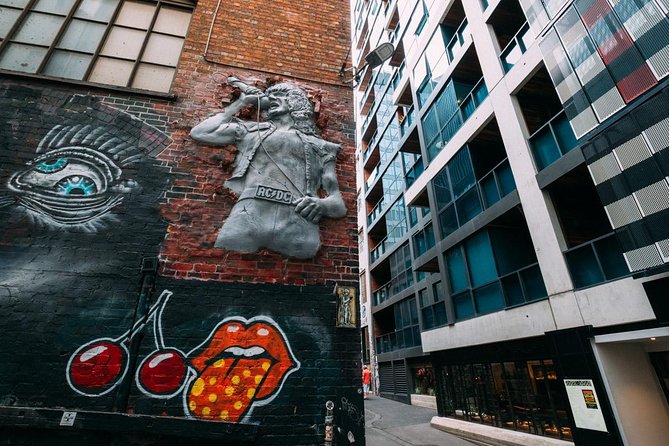 Street Food & Street Art, Backroads & Boroughs - Acland Street Village by the beach: performers, artists, and local delicacies