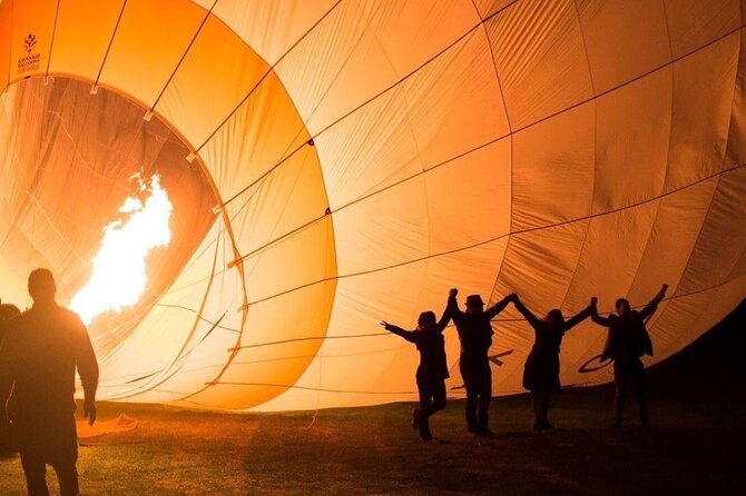 Sunrise Hot Air Balloon Flight over Yarra Valley + Breakfast - Practical tips and who should book this sunrise balloon