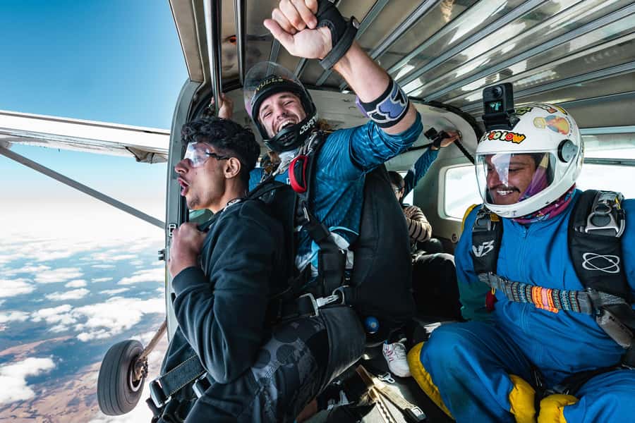 Torquay: Skydive over The Great Ocean Road - opt Melb pickup - Torquay and the Great Ocean Road from the sky
