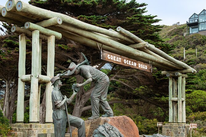 Ultimate Great Ocean Road Morning Escape Full Day Tour - Great Otway National Park and the Koala Search in Eucalyptus Forest