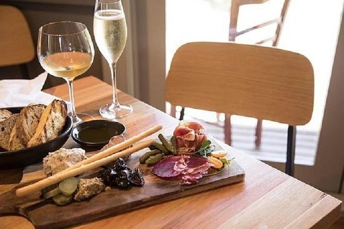 Ultimate Mornington Peninsula Food and Wine Small Group Tour - Quealy Winemakers Tasting: Your First Sample Set the Tone