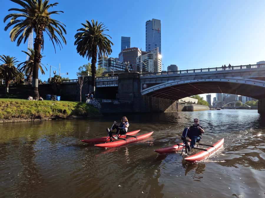 Yarra River, Melbourne Waterbike Tour - Southbank promenades and South Wharf: where the landmarks show up