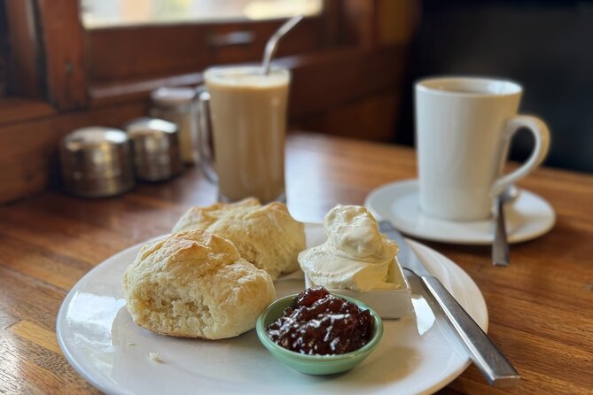 Yarra Valley Foodie Tour, Devonshire Tea, Cheese and Chocolate - Stop 3: Healesville Brunch at a Cheese Monger (and More Than Cheese)