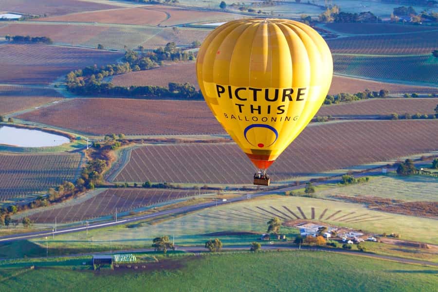 Yarra Valley: Hot Air Balloon Experience with Breakfast - Balloon inflation: the part most people miss on other tours
