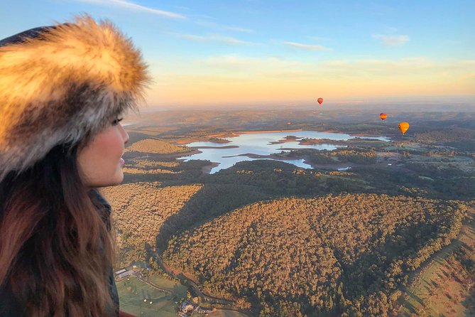 Yarra Valley Sunrise Balloon Flight with GoPro Photos - Helping with setup: why the hands-on part is the best warm-up